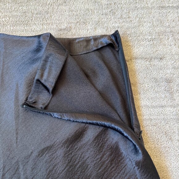 Banana Republic Black Satin Midi Slip Skirt NWT - Picture 4 of 6